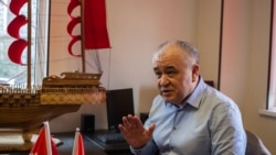 Өмүрбек Текебаев.