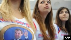 Блогерши, побывавшие на встрече с Медведевым