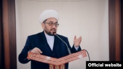 Нуриддин Холикназаров.