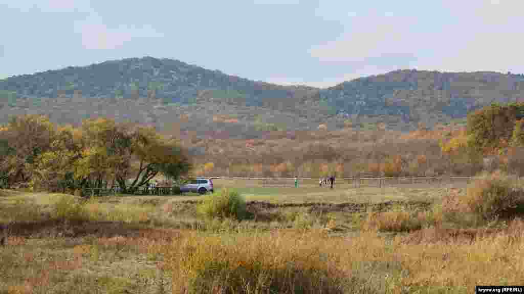 За невисокими горами &ndash; Торопова дача і Севастополь