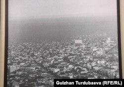 Бишкекти каптаган кара түтүн маселеси кыш келгенде козголуп, кыргыз өкмөтү кабат-кабат убада берет. Бирок айтылгандардын көбү күн жылып, жаз келгенде эстен чыгат.