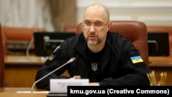 Серед іншого, створюється група для перегляду рішень, які ухвалювали МСЕК, – три наступні місяці триватимуть перевірки, каже Денис Шмигаль