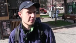 Опитування: чи варто їздити до Росії? (відео)