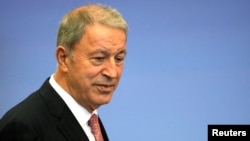 Հուլուսի Աքարը Թուրքիայի պաշտպանության նախարարի պաշտոնում, արխիվ