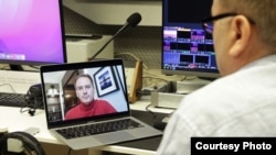 Христо Грозев.