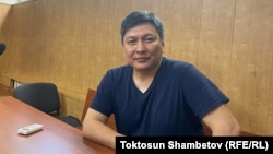 Болот Темиров Бишкектин Свердлов райондук сотунда. 18-май, 2022-жыл.