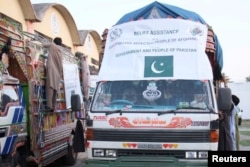 Вантажівки з гуманітарною допомогою для Афганістану в Ісламабаді, Пакистан, 23 червня 2022 року
