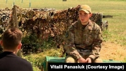 Богдан Цимбал, боєць підрозділу «Азов» у таборі на реабілітації. Україна, червень 1922 року