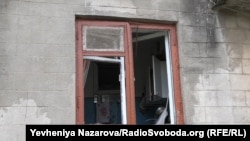 Запорожьенин Малая Токмачка айылындагы үйлөрдүн биринен тартылган сүрөт. 