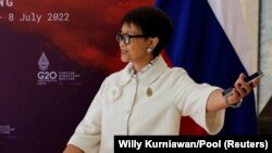 رتنو مرسودی، وزیر خارجهٔ اندونیزیا