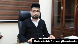 Диний блогер Мубашшир Аҳмад нима сабабдан 55 кун мобайнида Бирқилич депортация марказида тутиб турилгани ҳалигача номаълум бўлиб қолмоқда.