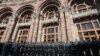 Armenia - Riot police guard the building of the Armenian prime minister's office during a cabinet meeting in Yerevan, May 13, 2022.
