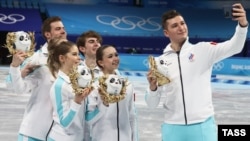 Чемпиондук наамды жеңген орусиялыктар 