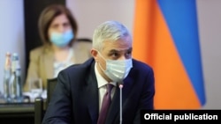 Մհեր Գրիգորյան