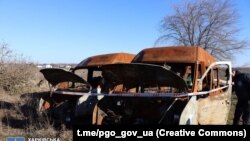 Ексгумація жертв російського обстрілу, селbot Борова, Харківська область, 24 січня 2023 року