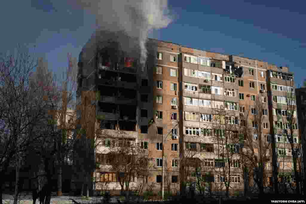 Наслідки обстрілу Авдіївки, довоєнне населення якої становило близько 30 000 осіб