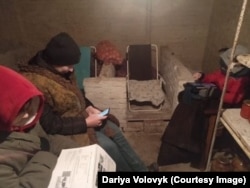 Укриття, в якому ховалася від обстрілів 17-річна дівчина Дарія Воловик