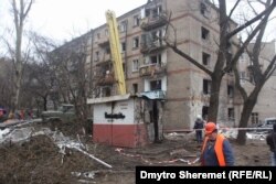 Будинок у Запоріжжі, що був пошкоджений внаслідок російського обстрілу в ніч на 16 січня 2023 року