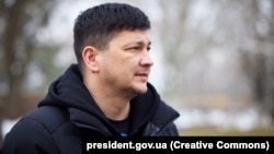 Перед тим Віталій Кім повідомляв про п’ятьох поранених, з них двоє були у важкому стані