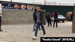 تصویر آرشیف: اطفال و نوجوانان مهاجر افغان در تاجیکستان 