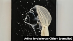 "Дүйнө мусулман айымдын көзү менен" аталыштагы арт-көргөзмөдөгү сүрөт. 