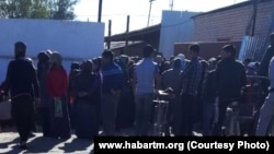 Очередь за мукой, Туркменистан (архивное фото) 