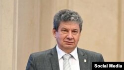 Юрий Низовский.