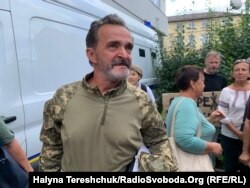 Волонтер Юрій Музичук