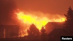 Влада все ще намагається з’ясувати причину пожежі, яка спалахнула 30 грудня і змусила тисячі людей залишити свої будинки