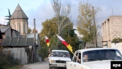 Южная Осетия неоригинальна в своем стремлении запретить «Свидетелей Иеговы» или хотя бы выставить перед ними административные препоны