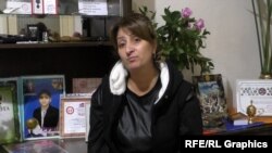 44-օրյա պատերազմում զոհված 19-ամյա Գագիկի մայրը՝ Լուսինե Դարբինյանը։