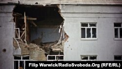 Поврежденный дом в Луганской области, октябрь 2015