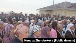 Чек ара чырында каза болгон жарандарды эскерүү иш-чарасы.  29-апрель. 2022-жыл.