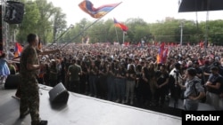 Ընդդիմության մայիսի 1-ի հանրահավաքը Երևանի Ֆրանսիայի հրապարակում