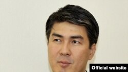 Вице-премьер,  министр  индустрии  и торговли  Асет Исекешев. Официальное фото. 