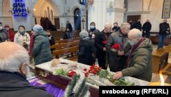 У Менску разьвіталіся з Адамам Мальдзісам. ФОТА