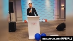 «Իմ քայլը» դաշինքի Երևանի քաղաքապետի թեկնածու Հայկ Մարությանը ելույթ է ունենում թիմակիցների առջև: 