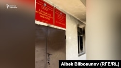 Калабада зыян тарткан мектептердин бири. Кыргызстан, Баткен облусу. Ак-Сай айылы. 