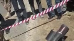 Օտարերկրյա դիվանագետները նկարահանում են հրթիռը, որն ադրբեջանցիներն արձակել են Ջերմուկի ճանապարհի ուղղությամբ 