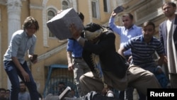 جریان تمثیل چگونگی قتل فرخنده