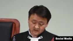 Эрнис Айбек уулу.