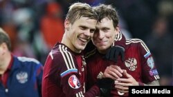 Александр Кокорин (слева) и Павел Мамаев