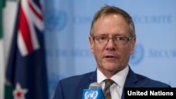 بوهیمین: این کمیته می‎خواهد که در ارتباط به کنترول سیستم بانکی مخالفین مسلح، حکومت افغانستان را کمک کند.