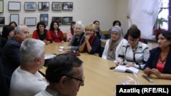 Сүзлек тәкъдим итүдә катнашучылар