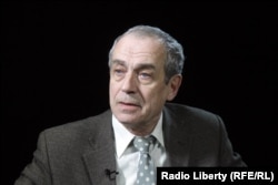 Валентин Моисеев.