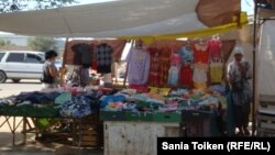 Торговая палатка в Жанаозене.