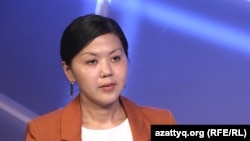 Атыр Абдрахматова.