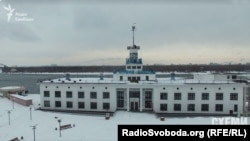 Київський річковий вокзал з висоти пташиного польоту