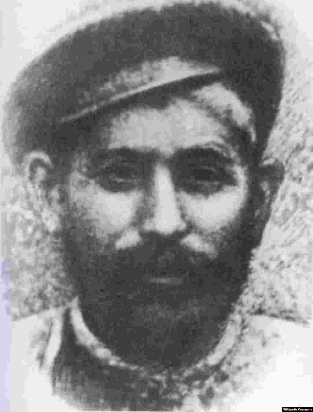 Батько Сталіна, Весаріон Вановіс Джугашвілі (1849 чи 1850&ndash;1909), швець. Дата світлини невідома.