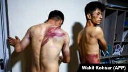 لت و کوب خبرنگاران روزنامه اطلاعات روز ازسوی جنگجویان طالبان